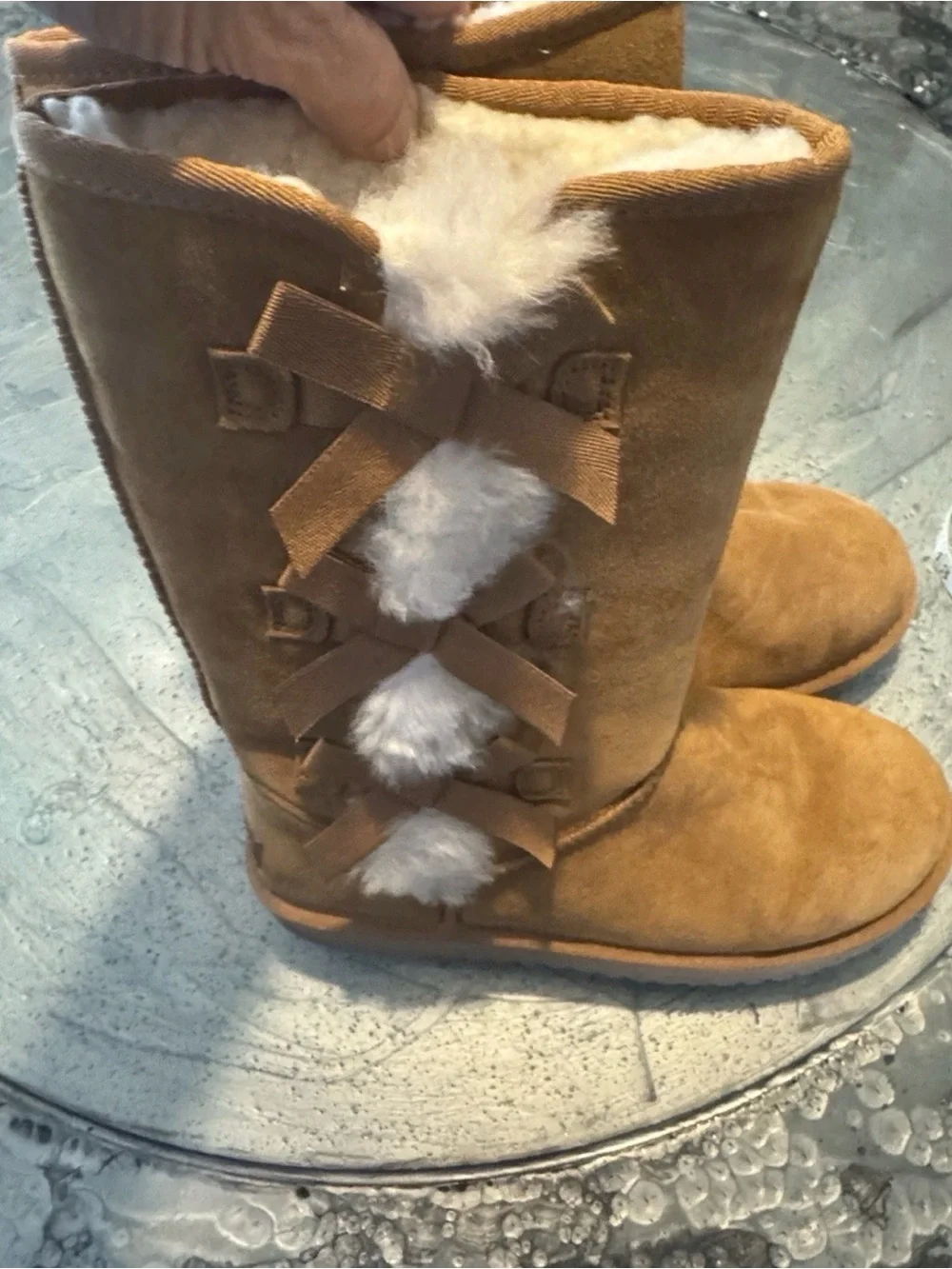 NWOB Koolaburra Uggs Chestnut Tall Suede Boots with Shearling & Side Bows Size 8